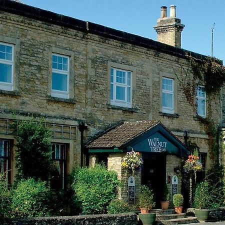 The Walnut Tree Inn Blisworth Extérieur photo